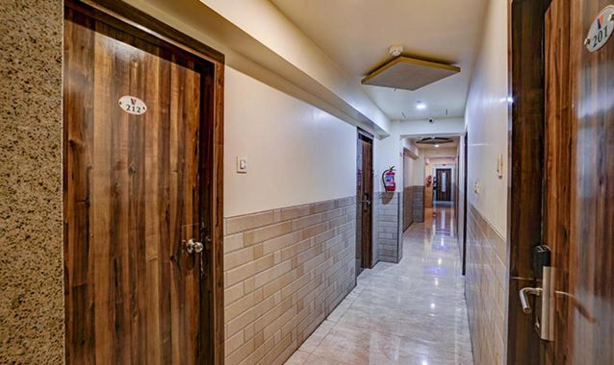 Fabexpress Veera Residency Hotel Mumbai Ngoại thất bức ảnh